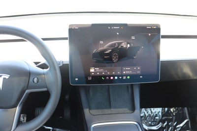 2025 Tesla Model Y Long Range