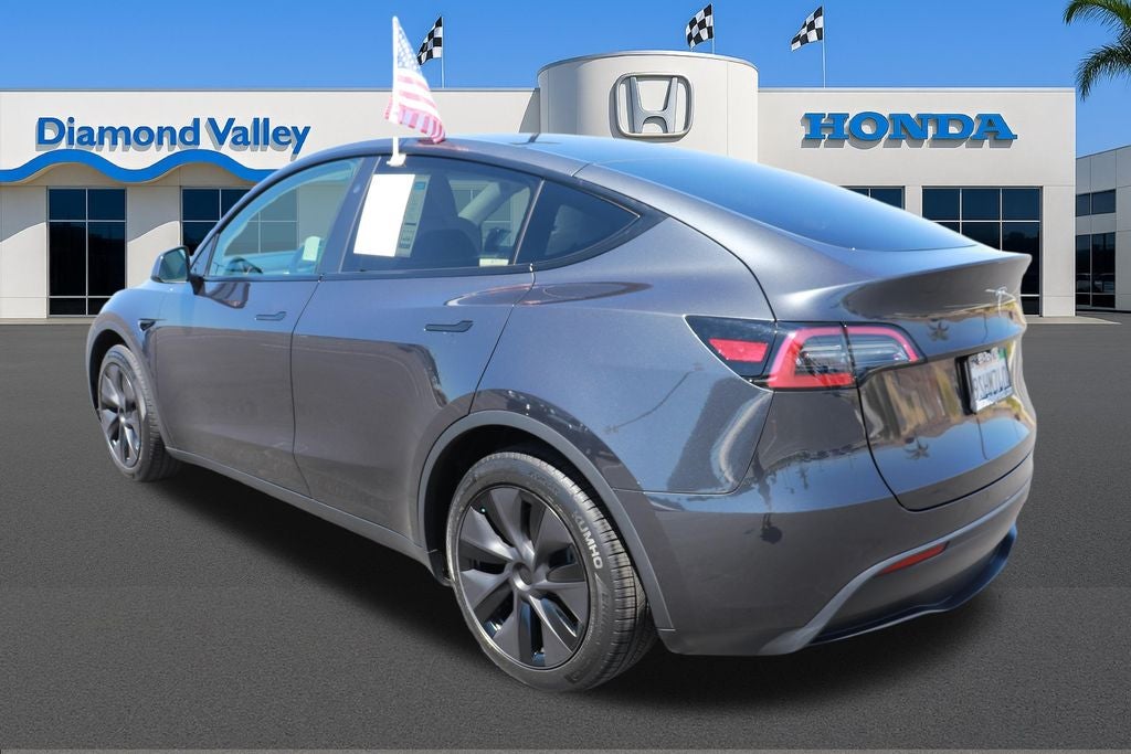 2025 Tesla Model Y Long Range