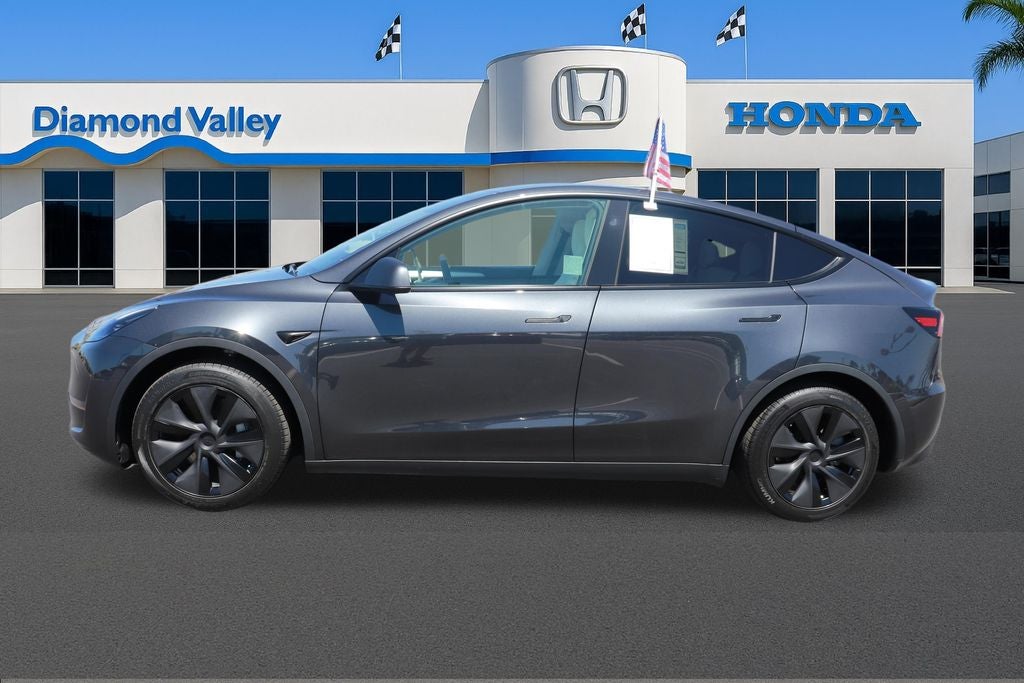 2025 Tesla Model Y Long Range