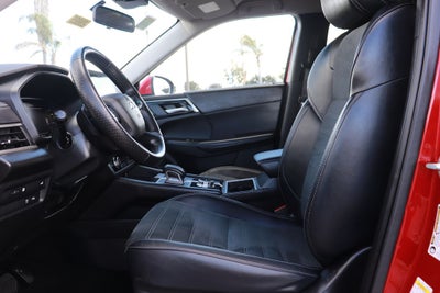 2024 Mitsubishi Outlander PHEV SE