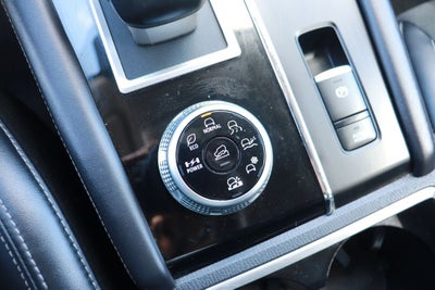 2024 Mitsubishi Outlander PHEV SE