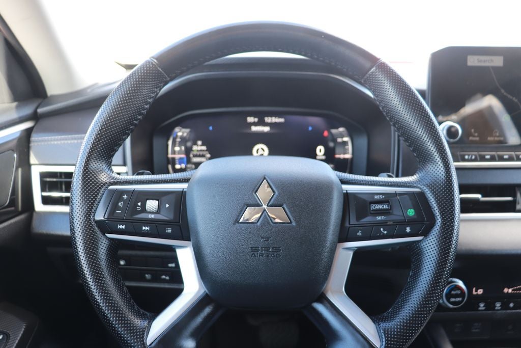 2024 Mitsubishi Outlander PHEV SE