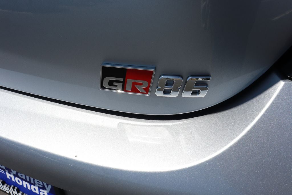 2025 Toyota GR86 Premium