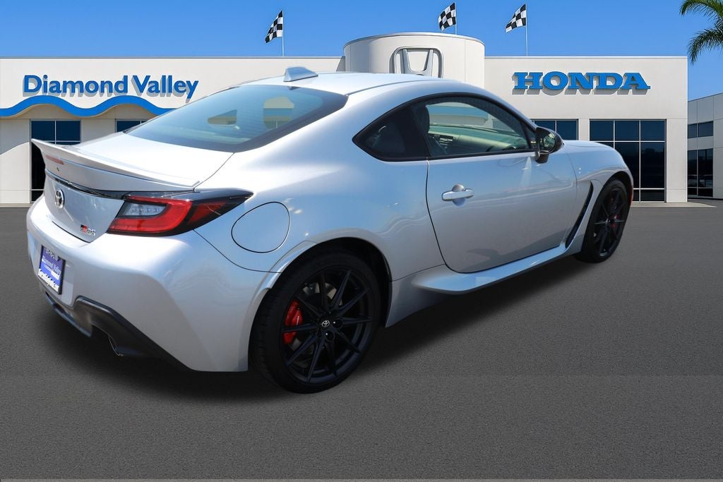 2025 Toyota GR86 Premium