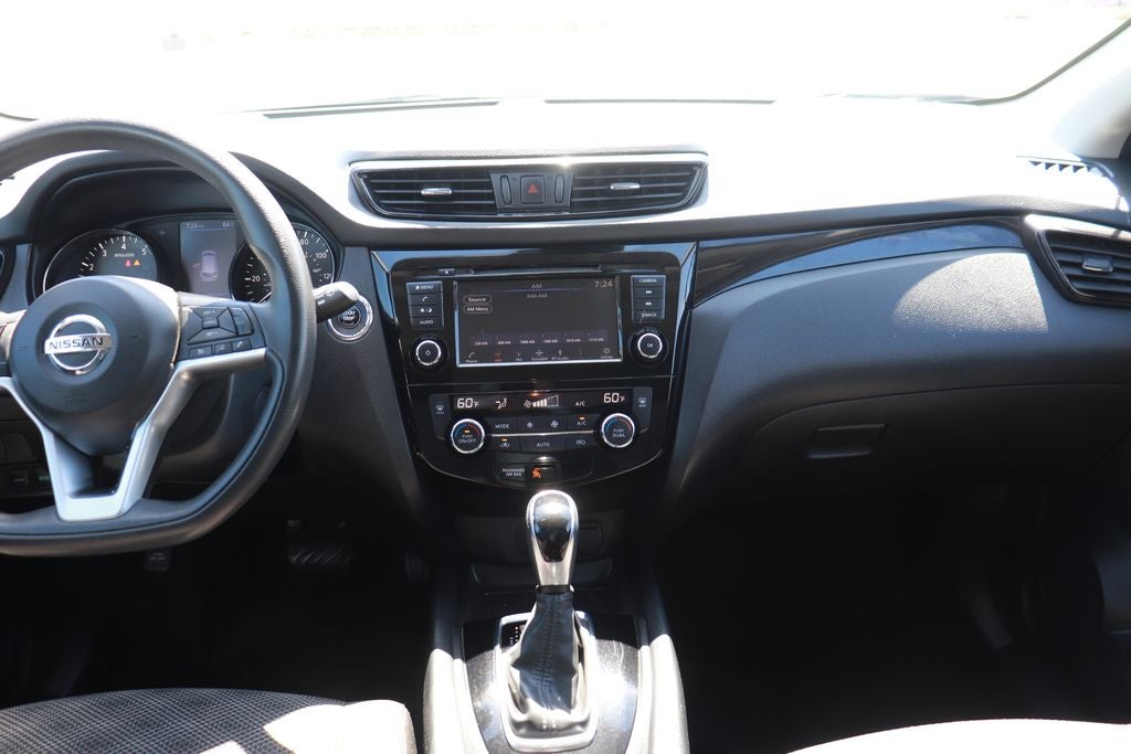 2020 Nissan Rogue Sport SV