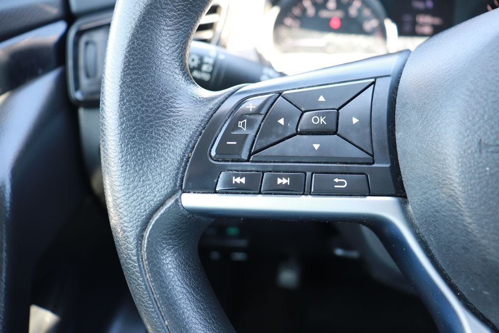 2020 Nissan Rogue Sport SV