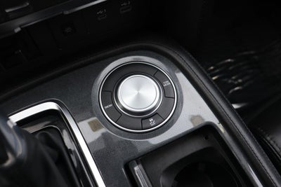 2024 Nissan Armada SV