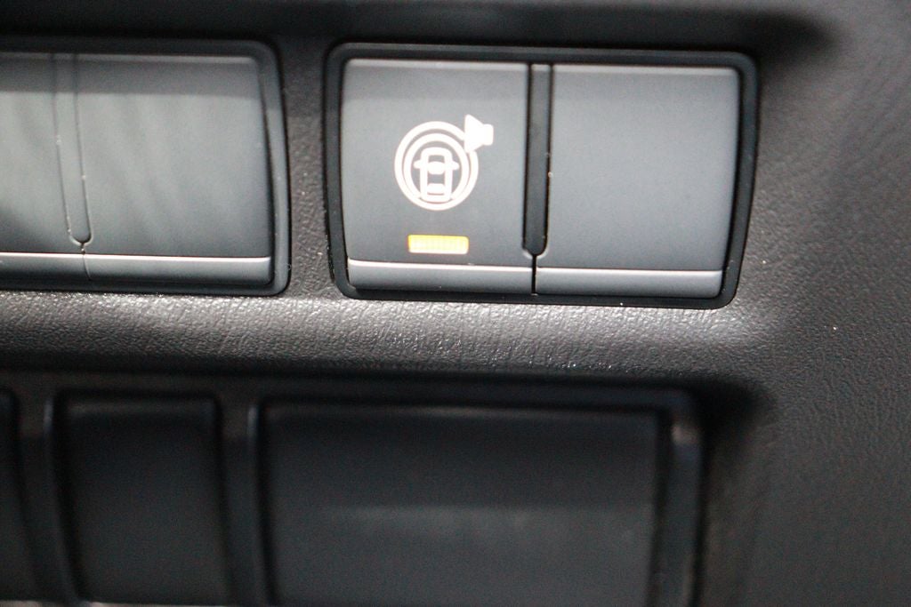 2024 Nissan Armada SV