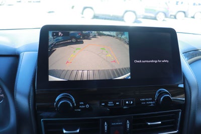 2024 Nissan Armada SV