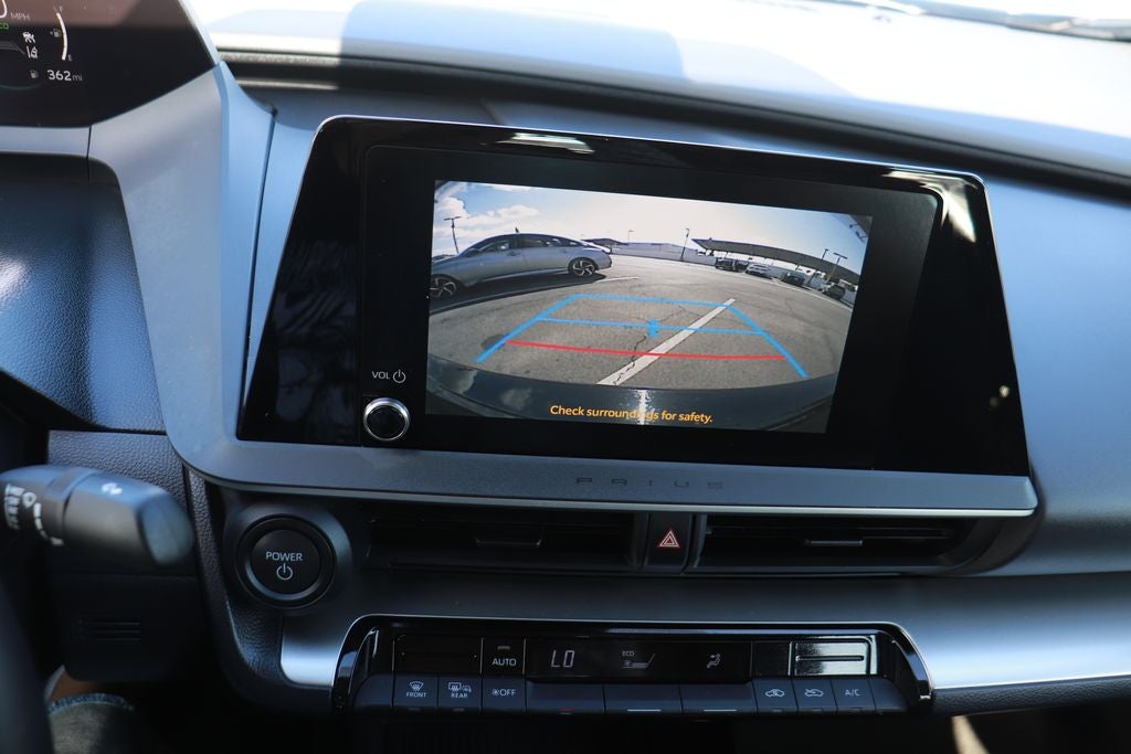 2025 Toyota Prius LE