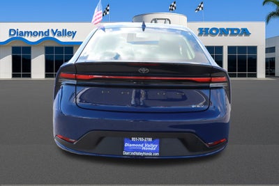 2025 Toyota Prius LE