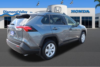 2020 Toyota RAV4 LE