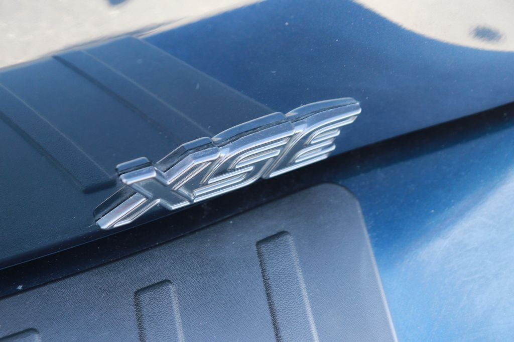 2022 Toyota Corolla Hatchback XSE