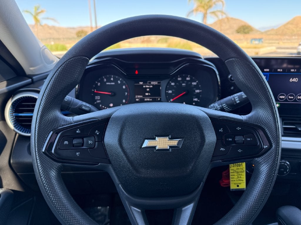 2025 Chevrolet Trax LS