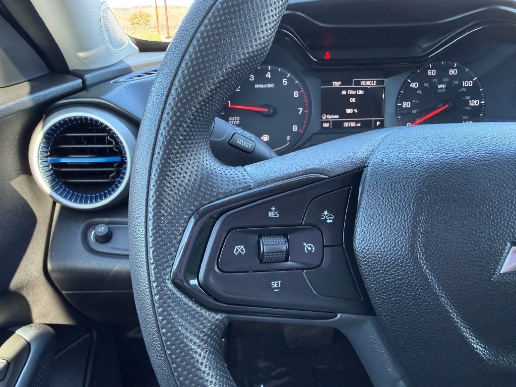2025 Chevrolet Trax LS