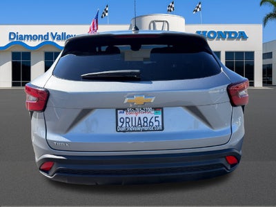 2025 Chevrolet Trax LS
