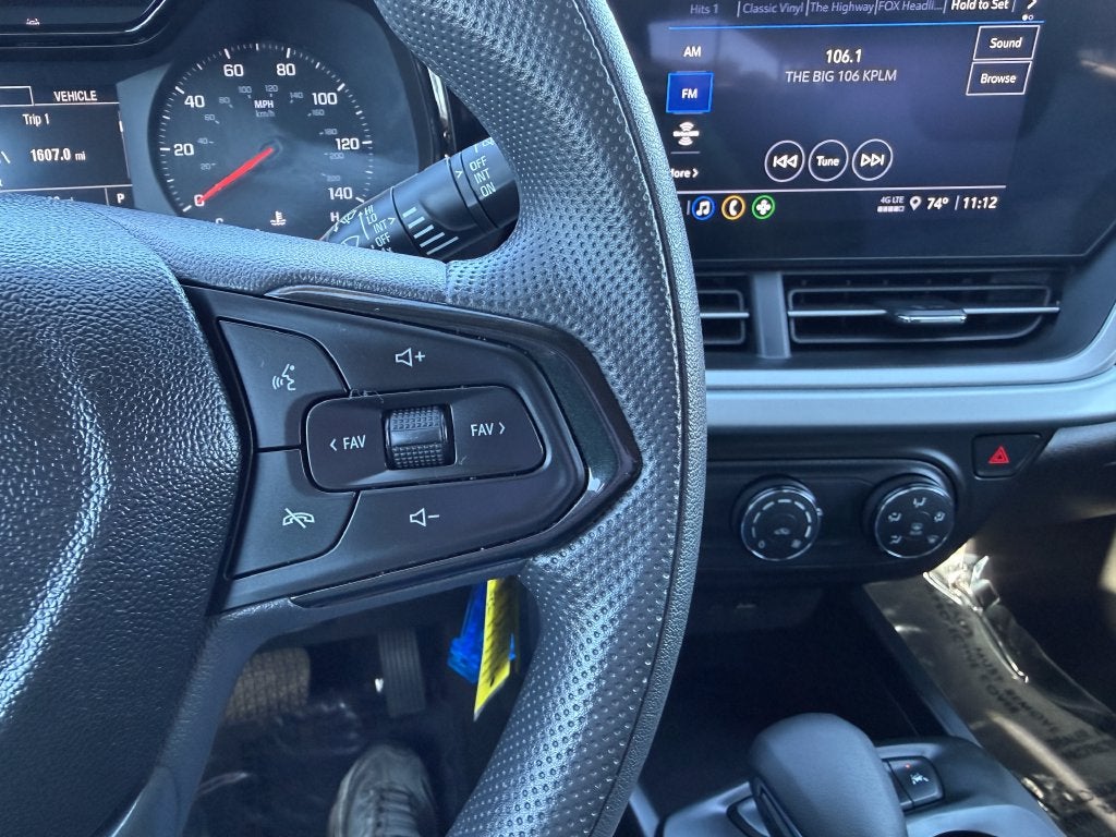 2025 Chevrolet Trax LS