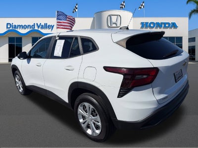2025 Chevrolet Trax LS