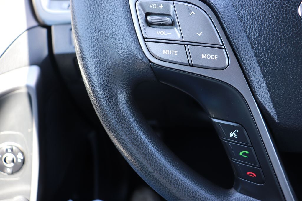 2016 Hyundai Santa Fe SE