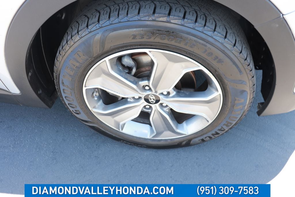 2016 Hyundai Santa Fe SE