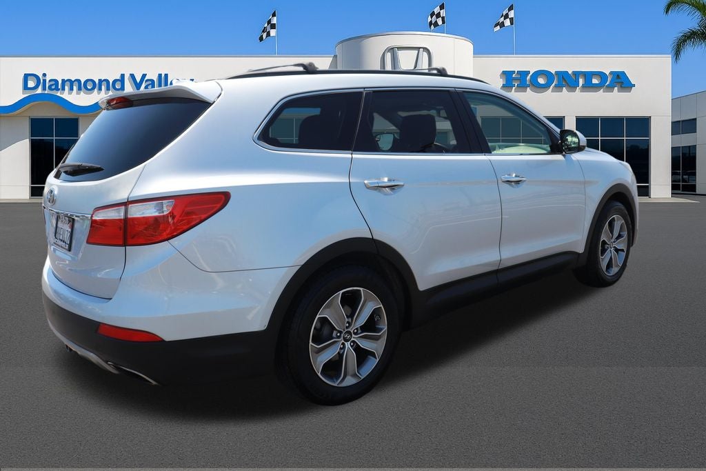 2016 Hyundai Santa Fe SE