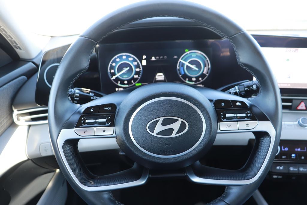 2025 Hyundai Elantra Hybrid Limited