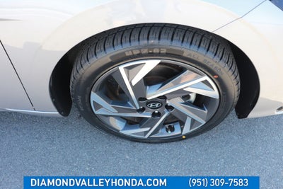 2025 Hyundai Elantra Hybrid Limited