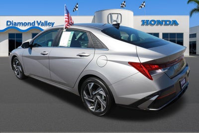 2025 Hyundai Elantra Hybrid Limited