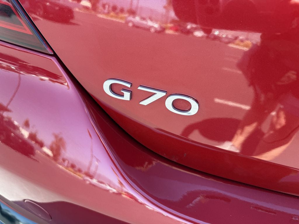 2023 Genesis G70 2.0T