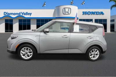 2025 Kia Soul LX