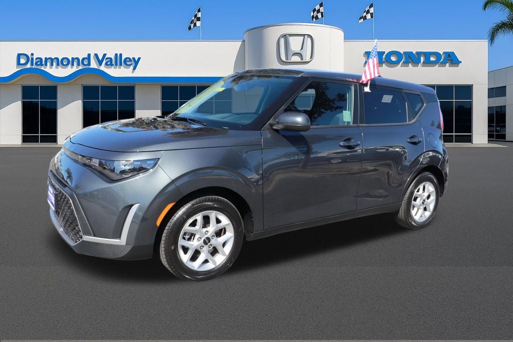2025 Kia Soul LX