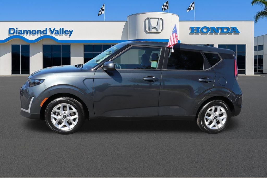 2025 Kia Soul LX
