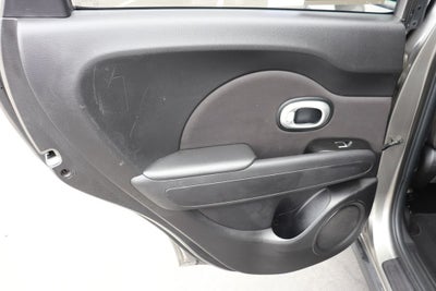 2018 Kia Soul Base