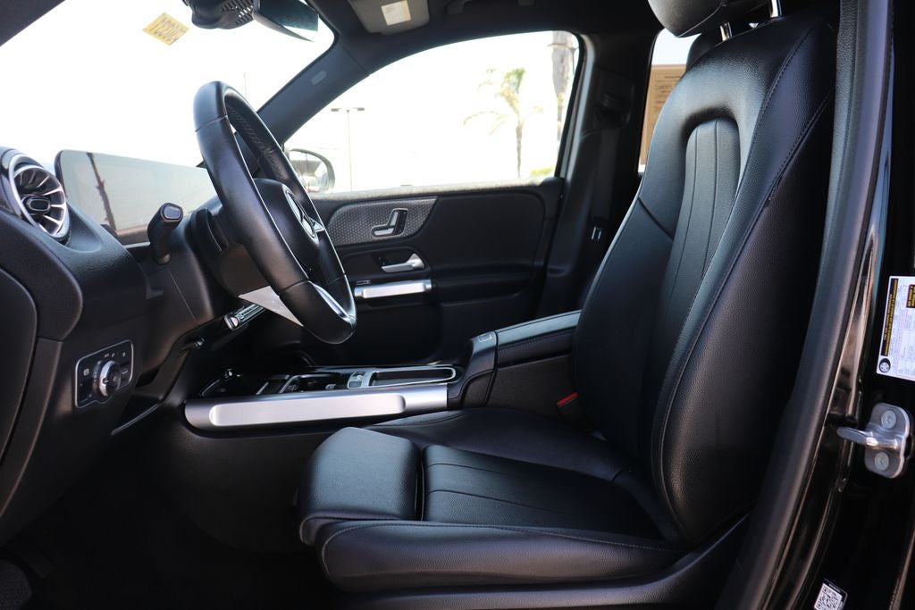 2024 Mercedes-Benz EQB 250+ Base