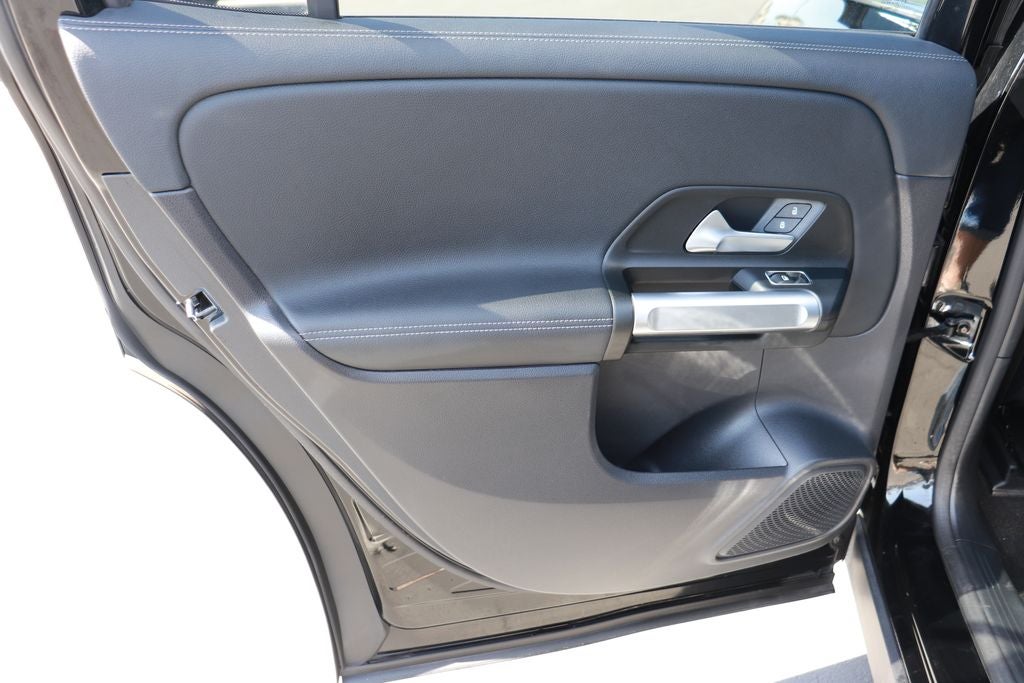 2023 Mercedes-Benz EQB 250+ Base
