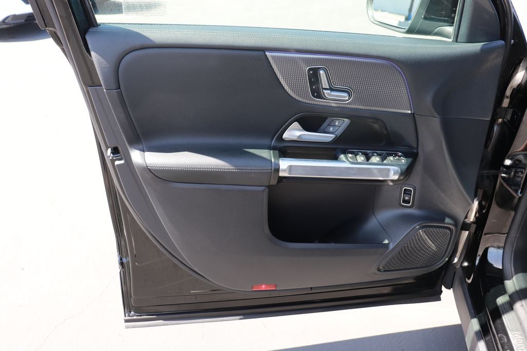 2023 Mercedes-Benz EQB 250+ Base