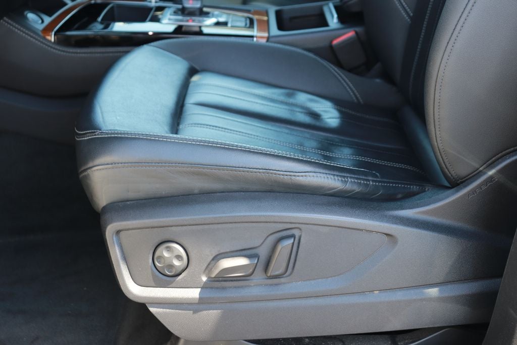 2022 Audi Q5 45 S line Premium Plus quattro