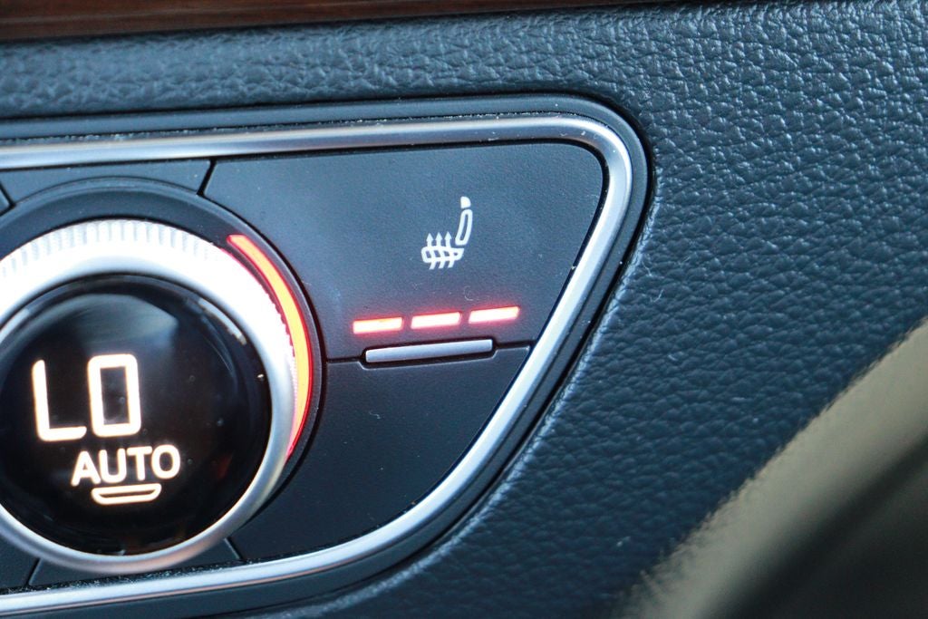 2022 Audi Q5 45 S line Premium Plus quattro