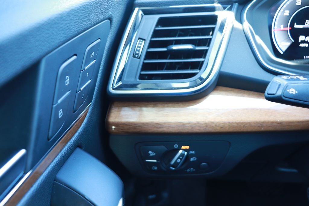 2022 Audi Q5 45 S line Premium Plus quattro