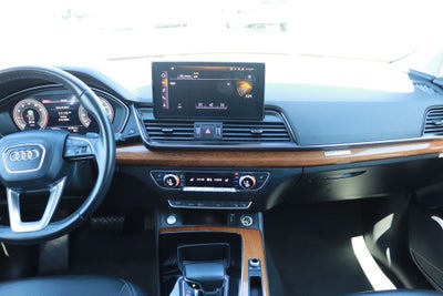 2022 Audi Q5 45 S line Premium quattro