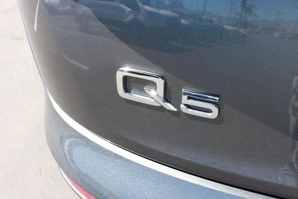 2022 Audi Q5 45 S line Premium quattro