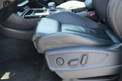 2024 Audi Q5 45 S line Premium quattro