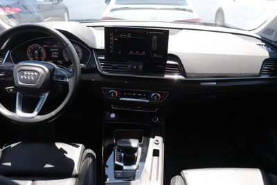 2024 Audi Q5 45 S line Premium quattro