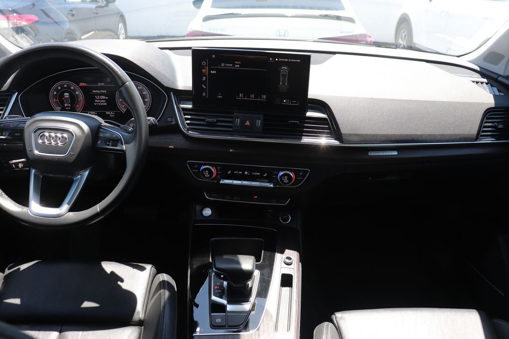 2024 Audi Q5 45 S line Premium quattro