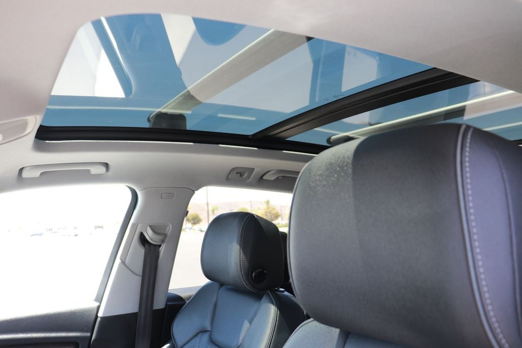 2024 Audi Q5 45 S line Premium quattro