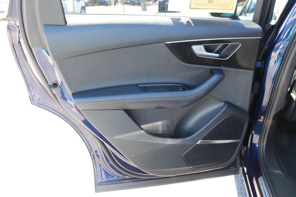 2024 Audi Q7 55 Premium Plus quattro