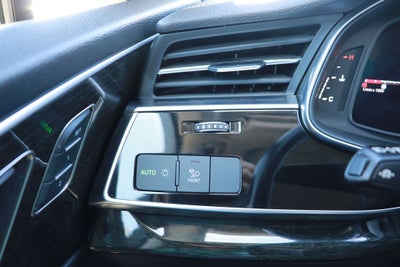 2024 Audi Q7 55 Premium Plus quattro