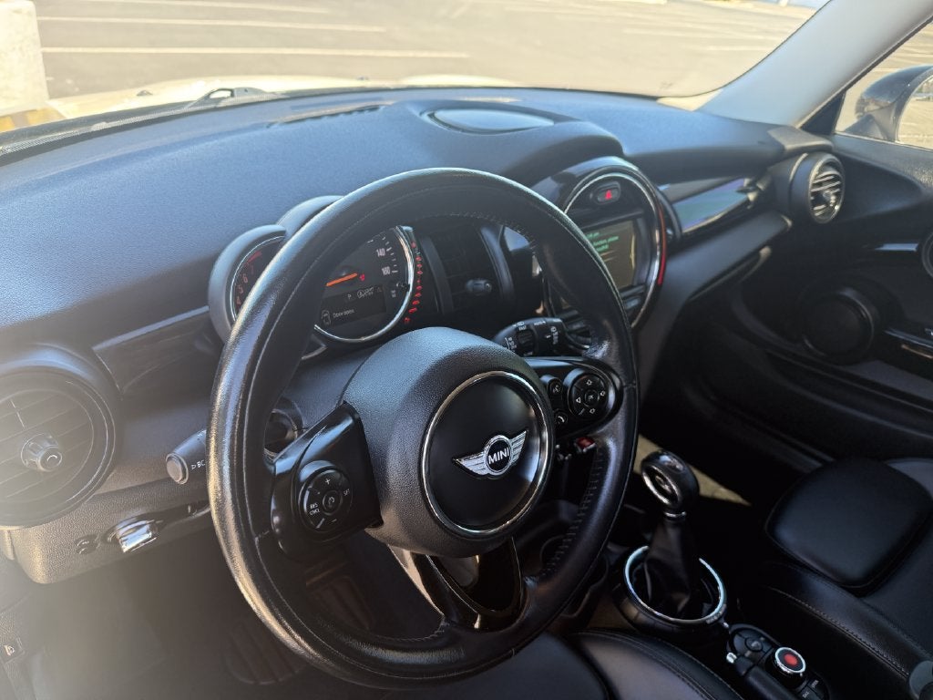 2017 MINI Cooper S Base