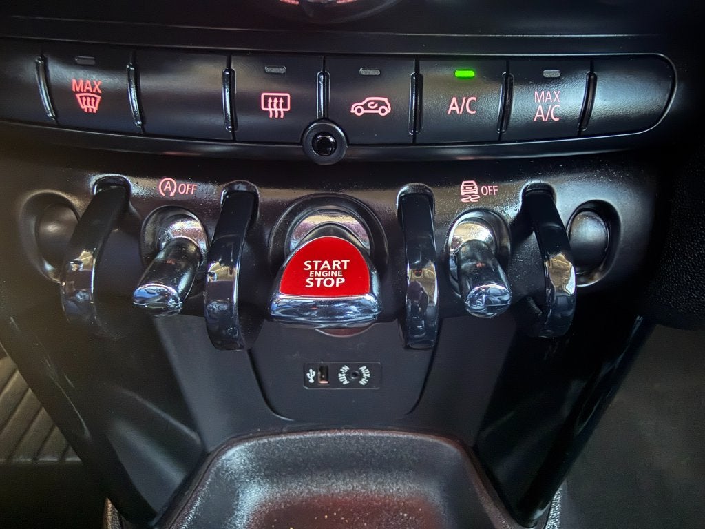 2017 MINI Cooper S Base