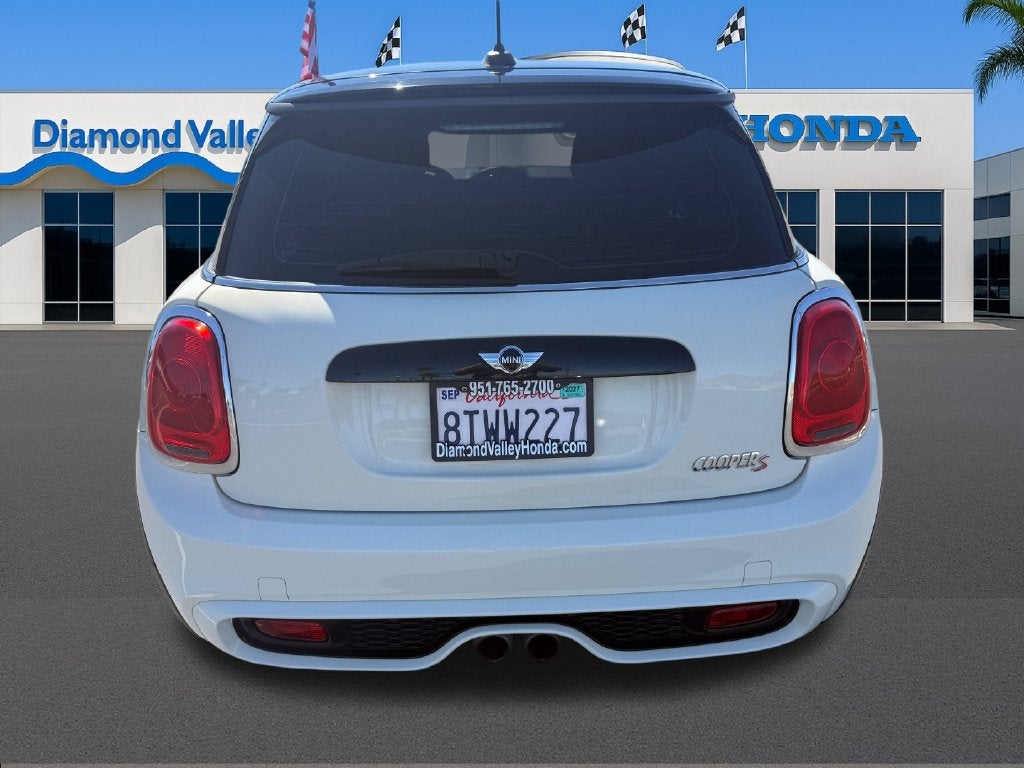 2017 MINI Cooper S Base